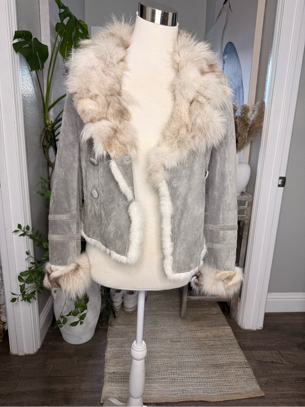 Women's Grey Suede Rabbit $ Fox Fur Trim Leather Jacket XS